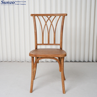 Chaises de Salle à Manger Empilables Vintage en Résine Meubles de Fête et Mariage à Siège Dur Botanica