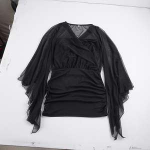 Robe mini moulante Y2K sexy pour femme avec empiècements en maille, effet deux pièces, manches évasées, tenue de soirée tendance, vente en gros - Product Image 6