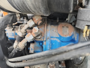 Excavadora de Ruedas Usada Original de Corea, Doosan DX60W, 6 Toneladas, Excavadora Hidráulica con Neumáticos, Motor Yanmar, Pocas Horas de Trabajo - Product Image 3