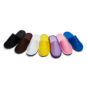 OEM Custom Logo Personalized Wholesale Luxury Cheap White Washable Hotel Room Spa Guest Disposable Cotton Terry Slippers