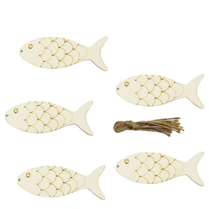 10 piezas/juego de adornos de madera huecos con forma de pez sin terminar <span class=keywords><strong>para</strong></span> manualidades DIY, decoraciones de fiesta, adornos de madera en blanco con forma de pez - Product Image 4