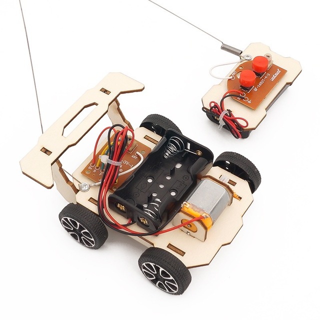 1pc STEM Learning Toy Construction Kit Engineered Manual Wireless Remote Control Car RC Cars 3D Wooden DIY Arts Crafts