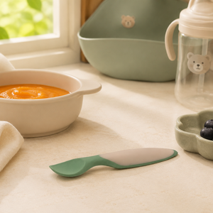 Cuchara de entrenamiento higiénico para bebés, de PP y TPE, reciclable, de venta directa, multi-etapas, para ayudar a los bebés a pasar de líquidos a alimentos sólidos. - Product Image 3
