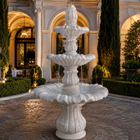 Fuente de jardín exterior de mármol blanco con esculturas de figuras clásicas y fuente de agua para plaza