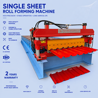 Machine automatique de fabrication de panneaux de toiture pour la production de tôles en acier galvanisé