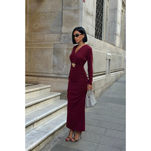 เดรสไหมพรมคอวีแขนยาวสีแดงเบอร์กันดี แต่งดีเทลที่เอว สไตล์สาวออฟฟิศ สำหรับฤดูใบไม้ร่วง ผลิตจากผ้าสแปนเด็กซ์ - Product Image 4