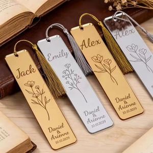 Recuerdos de Fiesta de Acrílico Rectangular con Grabado Floral y Acabado de Espejo, Regalos para Despedida de Soltera y Recuerdos para Damas de Honor - Product Image 2