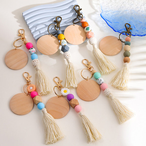 Porte-clés en perles de silicone de qualité alimentaire, accessoire de <span class=keywords><strong>sac</strong></span> <span class=keywords><strong>à</strong></span> pompon en bois naturel, porte-clés personnalisé pour <span class=keywords><strong>sac</strong></span> <span class=keywords><strong>à</strong></span> main et <span class=keywords><strong>sac</strong></span> <span class=keywords><strong>à</strong></span> dos - Product Image 2