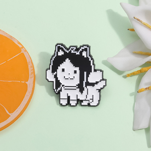 เข็มกลัดรูปหัวใจสีแดงลายการ์ตูนออกแบบได้ตามต้องการ - Product Image 2