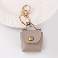 Porte-monnaie en gros, mini sac de rangement, sac carré en cuir PU de couleur unie, accessoires porte-clés, pendentif de voiture, pendentif moderne
