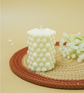 Bougie pilier parfumée en cire de soja géométrique nordique pour la décoration de la maison, mariage, Saint-Valentin, Noël, cadeau religieux, décoration de table - Product Image 1