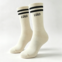 Chaussettes de sport athlétiques unisexes en coton jacquard personnalisées avec logo OEM de haute qualité, chaussettes de compression montantes et courtes à rayures pour hommes, vente en gros