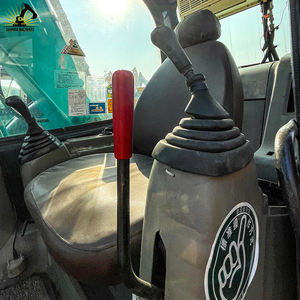 KOBELCO 135 Excavatrice d'occasion de taille moyenne Équilibre parfait et fonctionnement en douceur avec moteur Isuzu pour diverses tâches de construction - Product Image 6