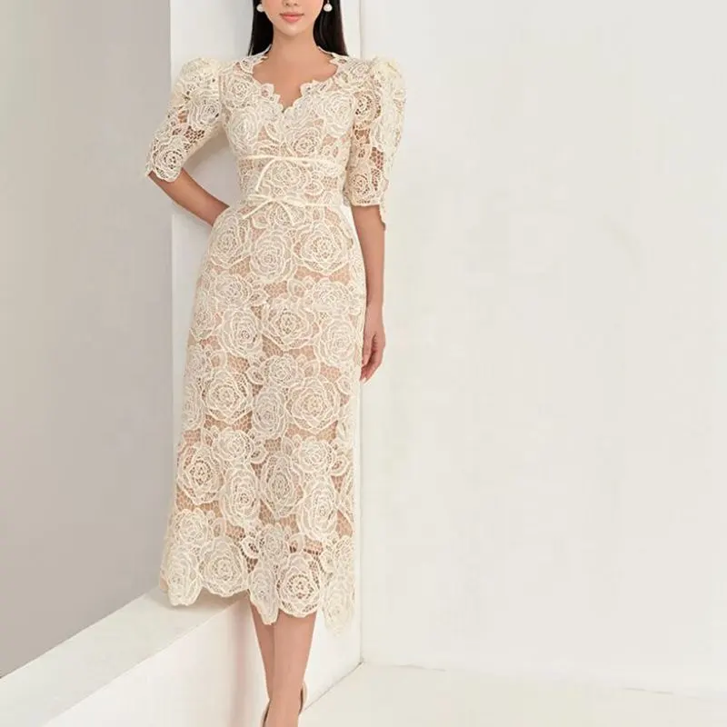 Sexy Dress 2023 Summer New New Women's Water Soluble Lace Sexy V-neck Short Sleeve Wrap Hip Dress