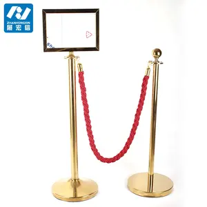 포스트 및 로프 Stanchion 로프와 금속 레드 카펫 Stanchions