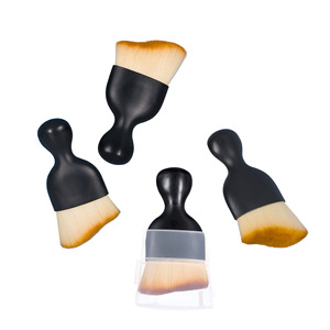 Brosse à poussière pour voiture, 9,7 cm x 5,2 cm, en matériau PP, pour le nettoyage des aérations - Product Image 1
