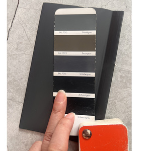 Plinthe <span class=keywords><strong>en</strong></span> PVC souple et imperméable à <span class=keywords><strong>coller</strong></span>, idéale pour hôtels et appartements – Fournisseur d'usine - Product Image 4