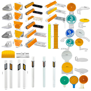 Delineadores y Reflectores Rectangulares para Exteriores: Accesorios para Sistemas de Seguridad Vial, Utilizados en Barandas de Protección Vial - Product Image 5