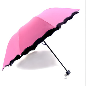 Sombrilla Plegable Manual Compacta con Protección UV, Cambia de Color al Contacto con el Agua, Impermeable, con Cordón, Portátil, con Impresión de Logotipo - Product Image 1