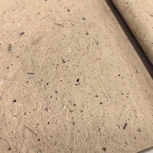 Papier en écorce de mûrier doux, couleur beige naturel, pour emballage cadeau, emballage de bouquets floraux - Product Image 4