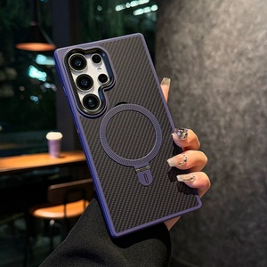 Funda Magnética de Lujo para Teléfono Móvil con Patrón de Fibra de Carbono para Samsung Galaxy S24 Ultra, Resistente a Golpes, Carcasa Rígida para S25 Ultra - Product Image 4