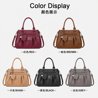 Sacs à main de luxe pour femmes, sac de créateur en cuir PU texturé plissé avec breloque cœur, sac à main tendance pour femmes, vente en gros OEM ODM 20 pièces