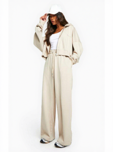 Women's Winter Casual Tracksuit Set Hooded Two Piece Solid Color Loose Fit Full Length Drawstring Pants Side Pockets - Product Image 3
