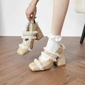 Shikol cosplay Lolita ba lê bơm Giày cao gót màu đen trắng ren rìa vuông ngón chân dày gót ba lê Mary Jane Giày phụ nữ - Product Image 4