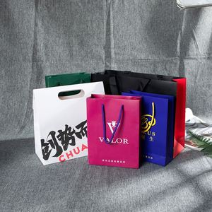 Bolsas de Papel de Lujo Impresas a Color Personalizadas para Compras, Bolsas Rígidas para Joyería, Ropa y Bodas con su Propio Logotipo - Product Image 1