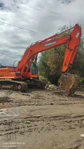 รถขุดตีนตะขาบ Doosan DX300 30 ตัน มือสองคุณภาพสูง ผลิตในเกาหลี ประสิทธิภาพสูง ได้รับการรับรองมาตรฐาน CE พร้อมเครื่องยนต์ Doosan และหัวเจาะ - Product Image 5