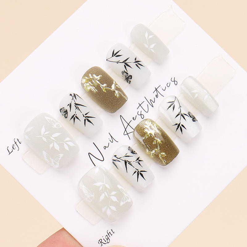 เล็บทำมือ1386กล่องขนาด10ชิ้น