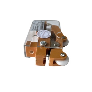 TKB-1A <span class=keywords><strong>ascenseur</strong></span> <span class=keywords><strong>porte</strong></span> serrure fin de course Double roue pas normalement ouvert <span class=keywords><strong>ascenseur</strong></span> pièces de rechange pièces <span class=keywords><strong>ascenseur</strong></span> - Product Image 6