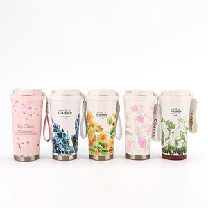 Mug de voyage isotherme sous vide 500 ml, motif floral, revêtement émaillé, intérieur en acier inoxydable 316, extérieur en acier inoxydable 201, couvercle en PP, avec cordon de transport - Product Image 1