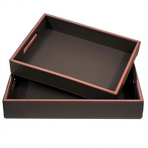 Ensemble de plateaux de service en similicuir de luxe |   Organisateur décoratif rectangulaire avec poignées découpées pour table basse, ottoman, bureau à domicile - Product Image 4