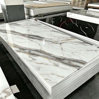 Plaques de marbre PVC légères et imperméables, panneaux muraux en marbre UV, installation facile et projets de bricolage à domicile