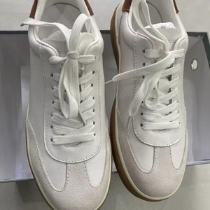 Zapatos clásicos retro ligeros para hombre, de cuero genuino, de lujo, con cordones, informales, deportivos, de suela plana, con plataforma simple. - Product Image 4