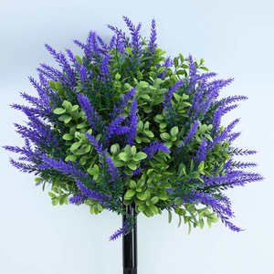 LO-508 Vente en gros 57cm Fausse boule topiaire lavande avec piquet de sol, arbuste artificiel résistant aux UV pour décoration de pelouse - Product Image 2