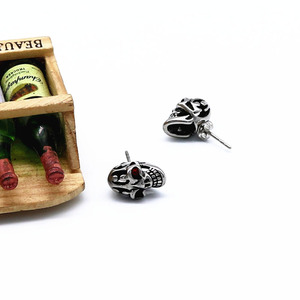 Yunnique – boucles d'oreilles style Punk Rock en acier titane pour hommes et femmes, bijoux à la mode - Product Image 5