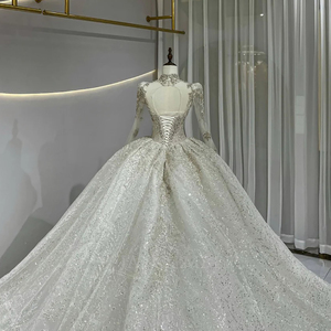 Robe de mariée princesse JFH07 à col montant, avec appliques florales en cristal et pompons, traîne chapelle, style moderne bouffant pour filles - Product Image 4