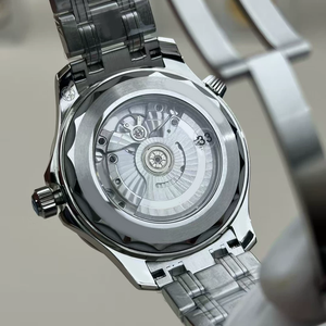 นาฬิกาคุณภาพสูง VS Factory Seamasters <span class=keywords><strong>300</strong></span> V4 รุ่น 316L ตัวเรือนสแตนเลสสตีล สองสี เรืองแสง กลไกในตัว 8800 - Product Image 6