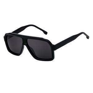 Lunettes de soleil carrées de style européen et américain pour hommes, monture PC, UV400, anti-reflets, pour la conduite, noires - Product Image 1