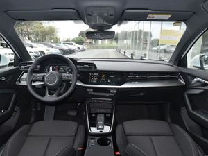 <span class=keywords><strong>2023</strong></span> <span class=keywords><strong>Audi</strong></span> <span class=keywords><strong>A3</strong></span> 1.4T เทอร์โบ7สปีด DCT อัตโนมัติ4ประตูซีดาน5-Seater หน้าจอสัมผัส150PS ควบคุมการล่องเรือพวงมาลัยซ้ายรถมือสอง - Product Image 6