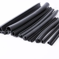 Joint d'étanchéité Xinhong XHMC-EPDM à double dureté en EPDM, à clipser, avec base rigide à barbelures et noyau en mousse, pour cadre de fenêtre en PVC-U
