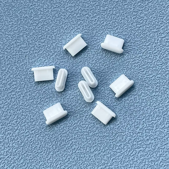 USB Type-C Female Socket Silicone Dust Covers Micro USB Charging Interface Rubber Plugs Portable for Convenient Charging