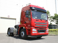 Tractor de combustible de control inteligente P5LH con cabina de 49 toneladas de masa completamente cargada del vehículo 6*4 del tipo de transmisión de la batería del vehículo
