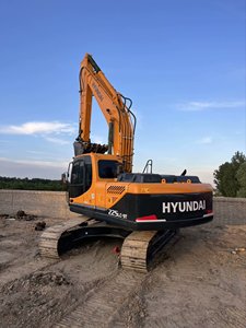 VENTE FLASH HYUNDAI 225LC-9T Excavatrice hydraulique en excellent état Moteur Hyundai puissant Pompe hydraulique Fonctionnement fluide 2018 - Product Image 4