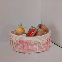 Panier de rangement en corde de coton tressé à la main avec nœud et pompon pour collations, fruits et organisation de bureau