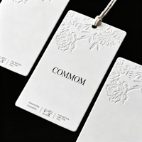 EPendentifs carton gaufrés luxe sur mesure, étiquettes brodées, accessoires de vêtements pliables personnalisés
