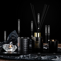 Ensemble de luxe 2023 avec bougie et diffuseur en verre noir, plateau en bois, respectueux de l'environnement