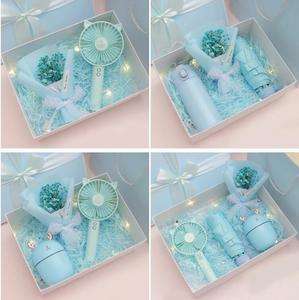 Nouvelles Idées de Produits 2025 Beaux Bouquets Ventilateur Sous Vide Parapluie Et Humidificateur Cadeau Ensemble Pour La Saint Valentin <span class=keywords><strong>Maman</strong></span> Fête Des Mères Cadeau De Mariage - Product Image 5